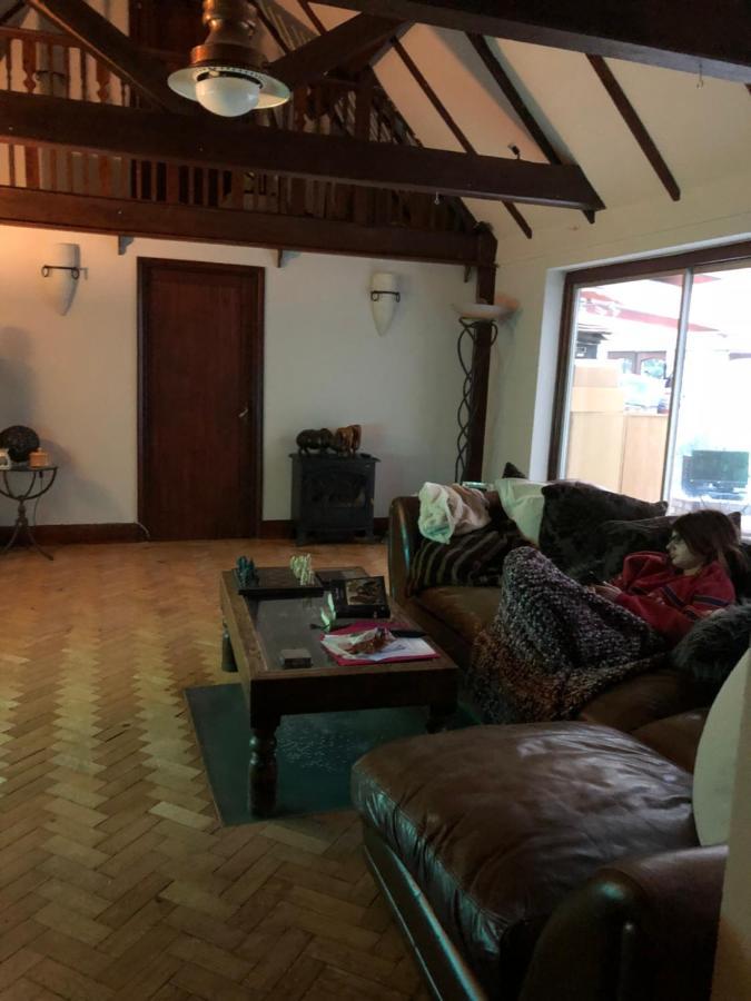 South Lodge House Dormansland Dış mekan fotoğraf